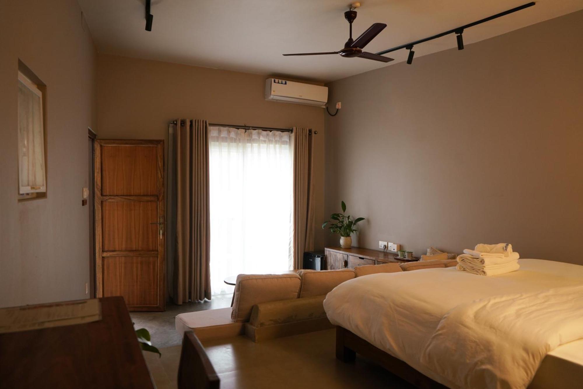 Hotel Blossom Pokhara Exterior foto